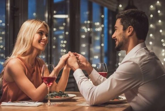 Exclusive Dinners with High-Class Escorts