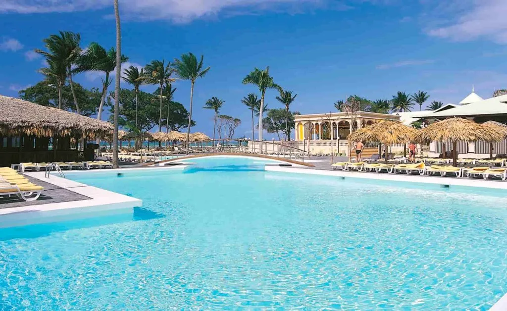 How to Hire Escorts in Senator Resorts Puerto Plata