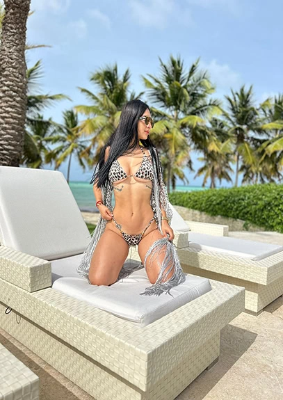 Sabrina Escort