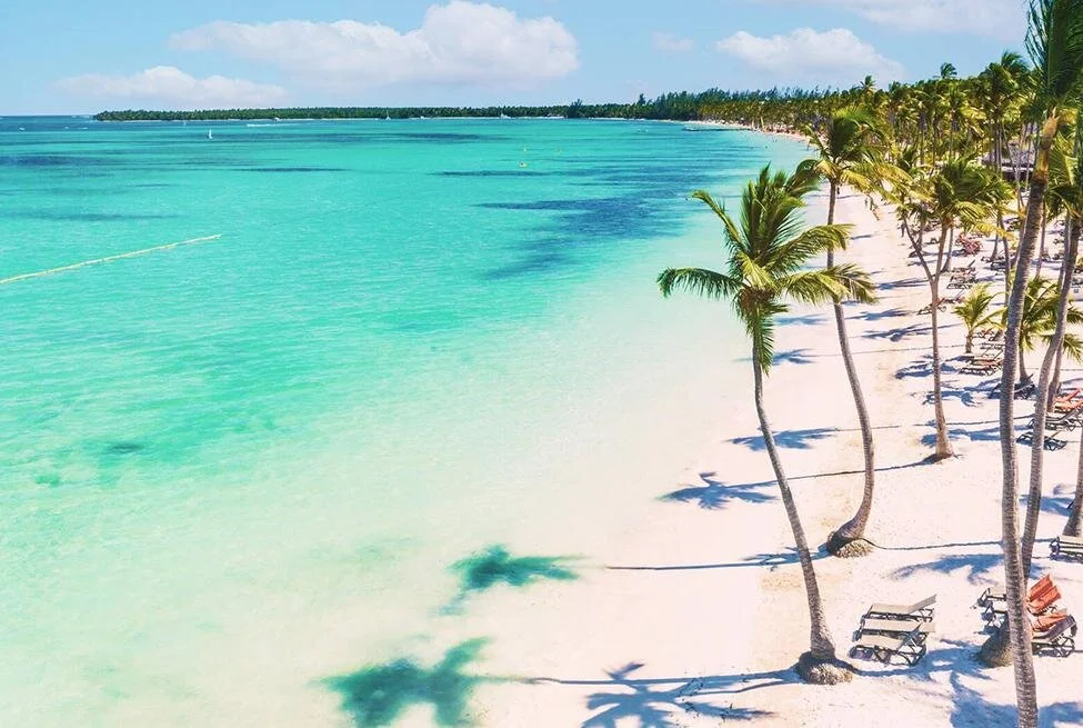 Adults-Only Resorts in the DR: Guide for Your First Time in 2026
